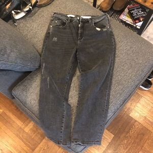 Distressed boyfriend straight leg jeans